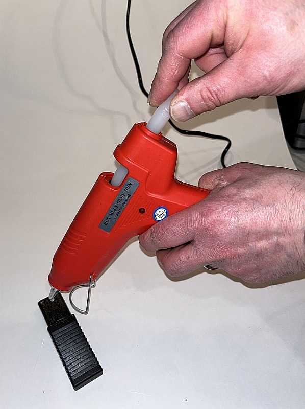 Advance Glue